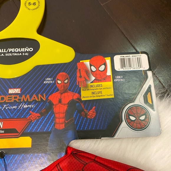 Marvel Spider-Man costume - Picture 2 of 7
